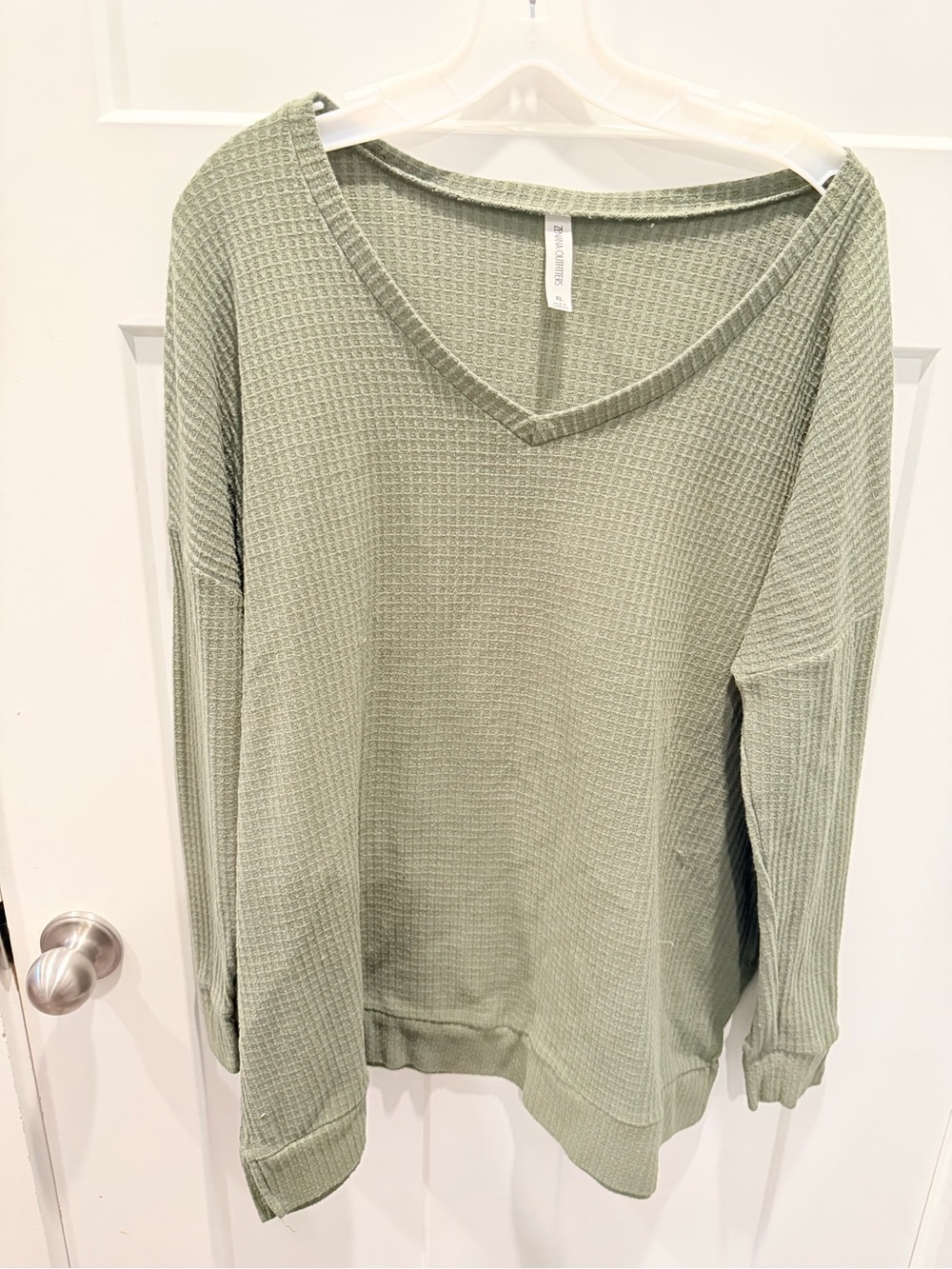 Zena Outfitters Sage Green Waffle Knit Pullover XL Oversized V Neck Top
